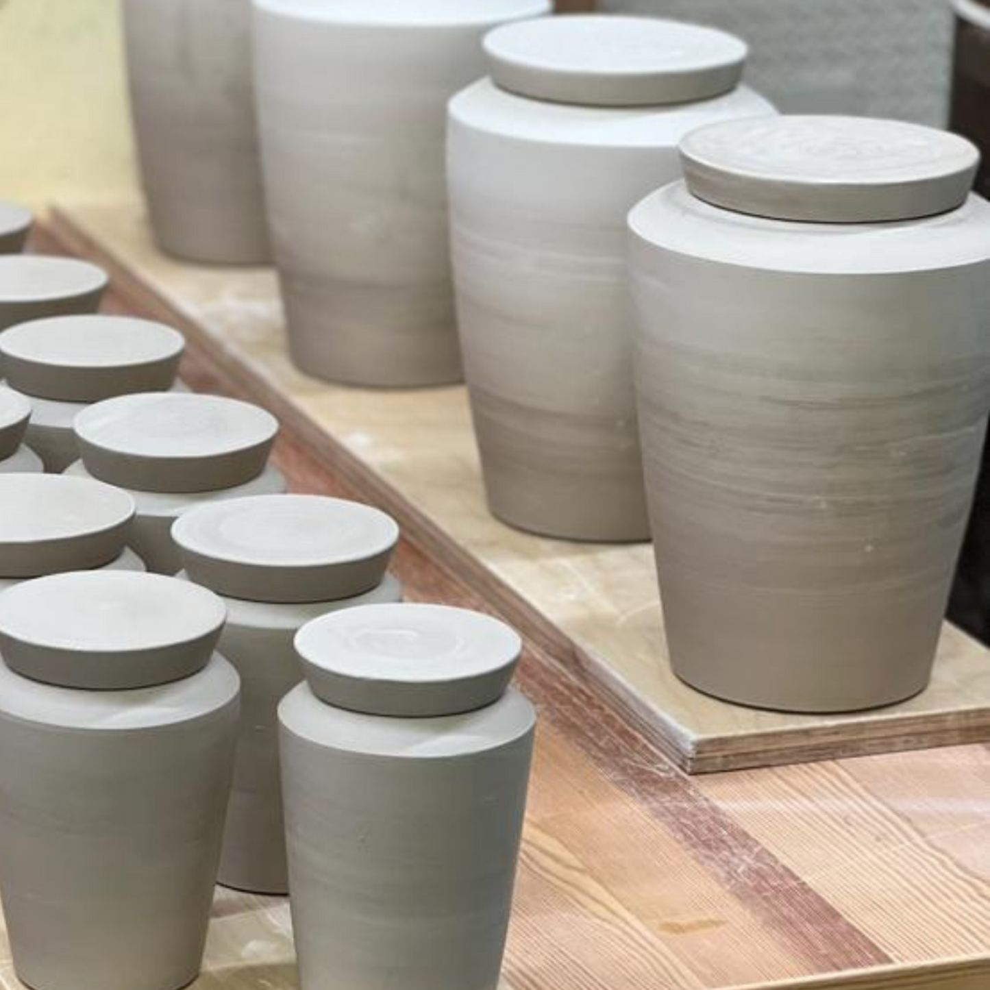 Handmade Cremation Urn for Ashes - Large Urn | White
