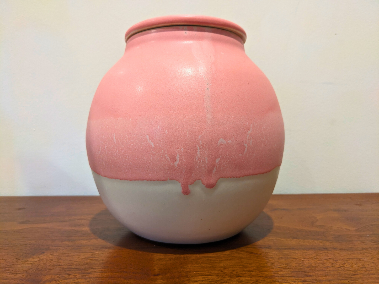 Adult Cremation Urn - White with Pink